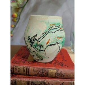 Nemadji Pottery USA Vase Marbled Green‎ Beige Black Accent Decor